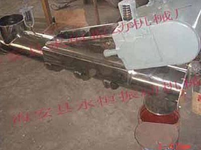 電磁振動輸送機(jī),管式電磁振動輸送機(jī)